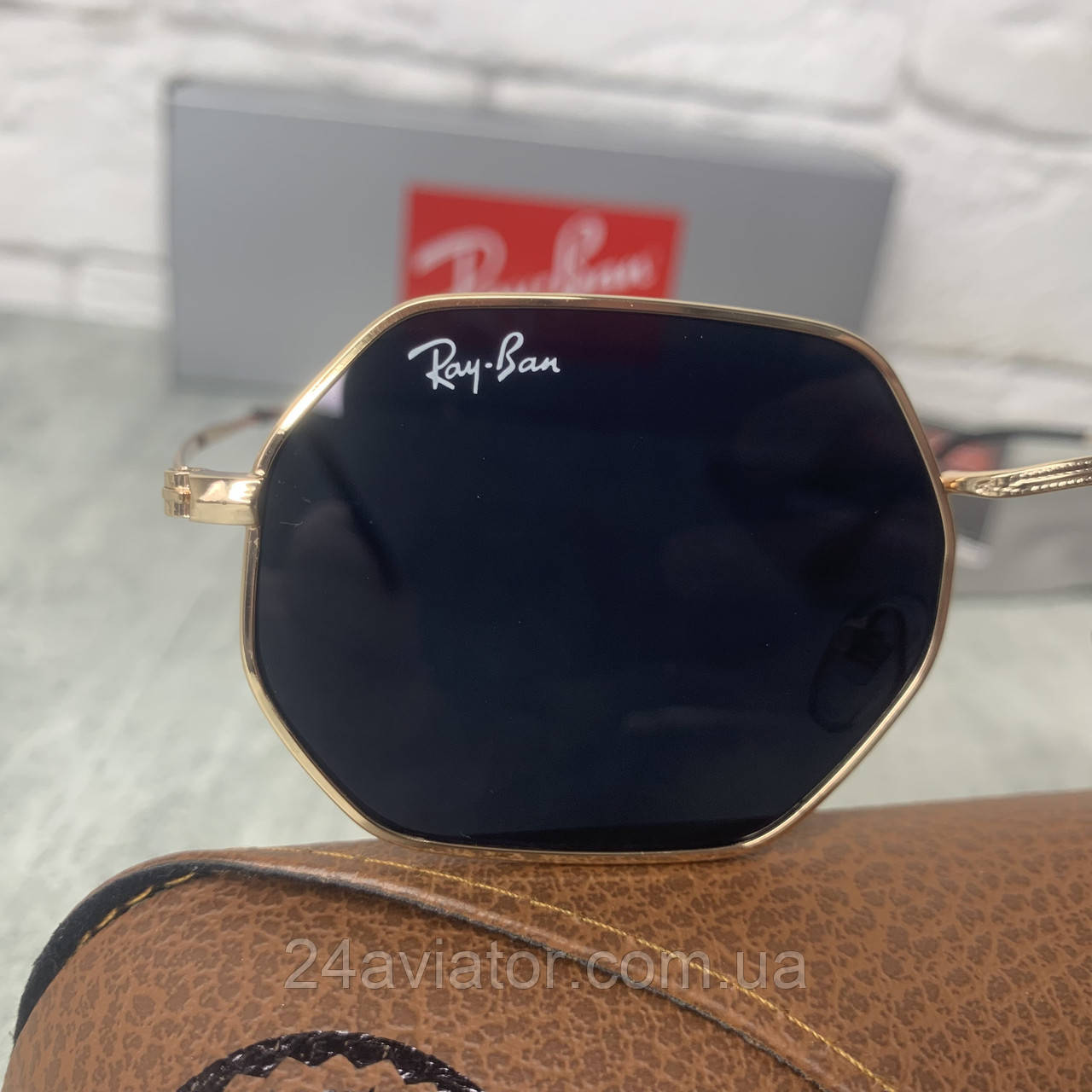 Солнцезащитные очки RAY BAN 3556 OCTAGONAL черный в золоте - фото 5 - id-p1407408761