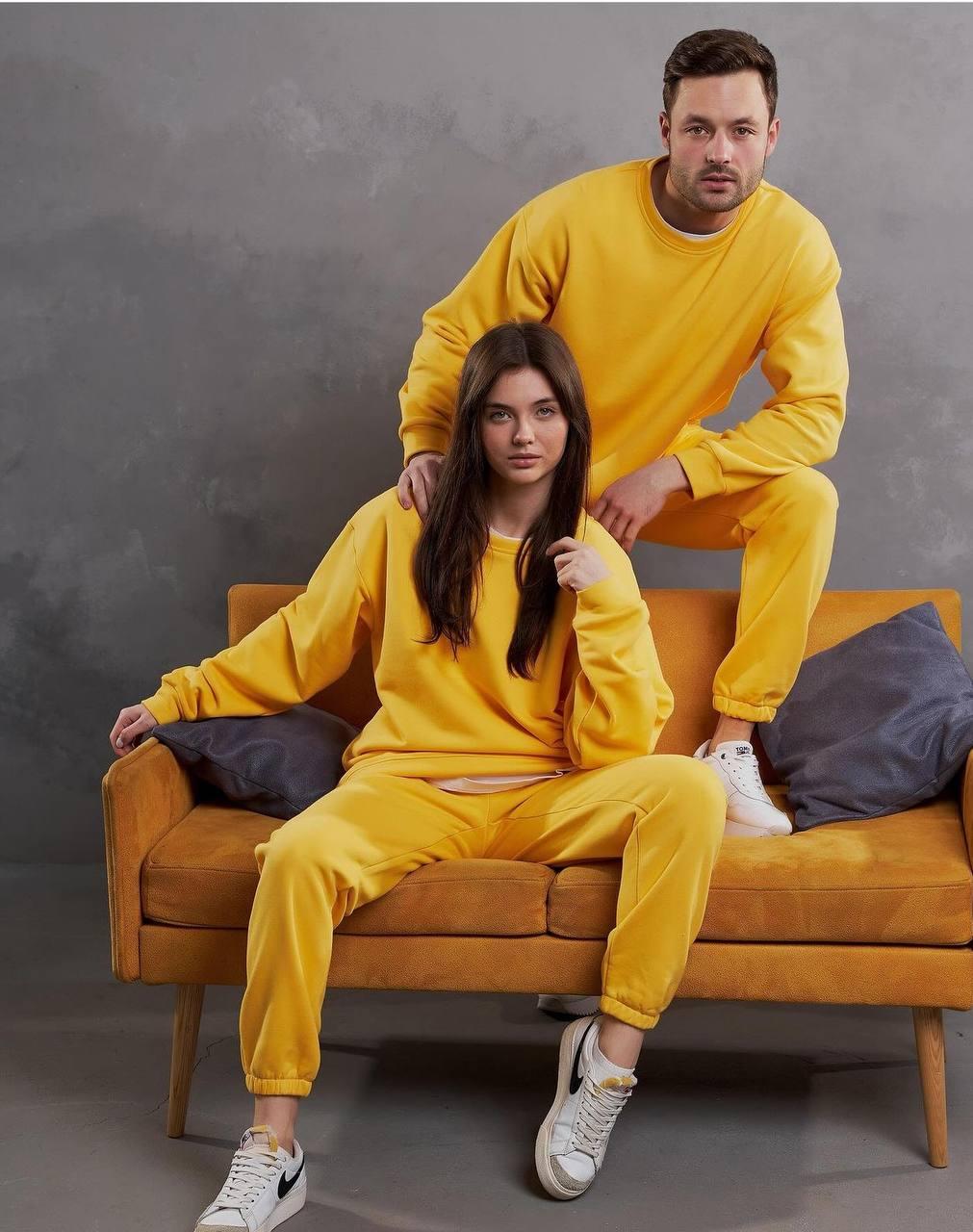 Парный костюм женский и мужской свободного кроя в стиле оверсайз ...