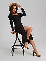 Чорне плаття футляр завдовжки міді з фігурним вирізом декольте та розрізом (р. 40-46) 31py5518
