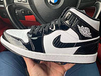 Jordan Retro 1 Black White Carbon