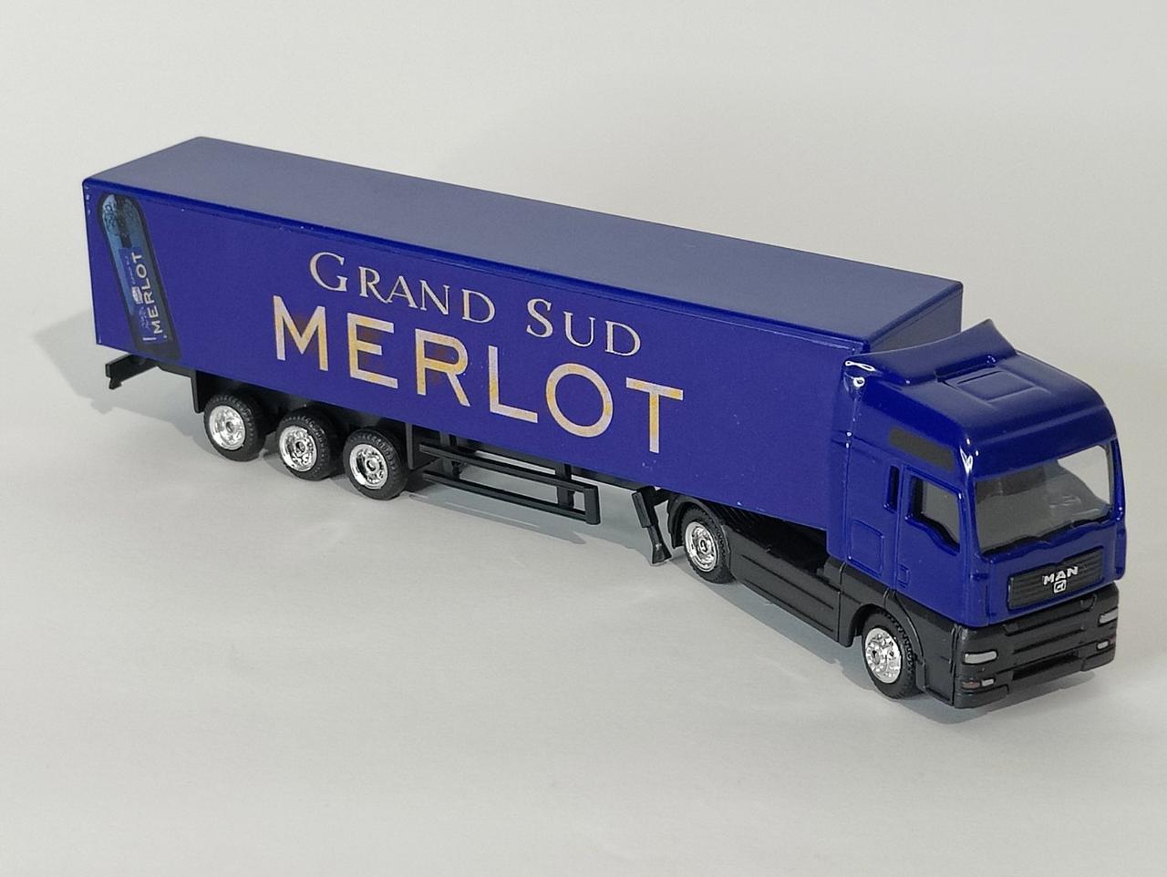 Колекційна іграшкова модель вантажного автомобіля машини 1:87