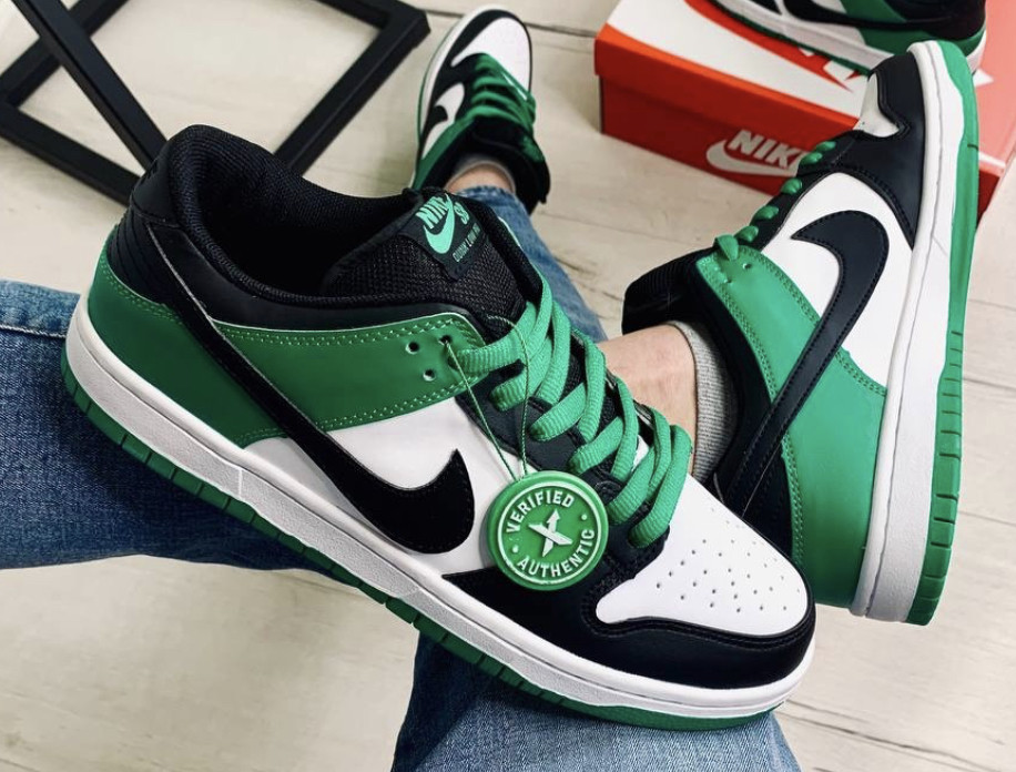 スケートボード Nike SB Dunk Low Black and Classic Green NIKE - ゼアスケートボード ナイキ SB ダンク ロー プロ 29㎝の