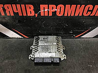 Блок керування двигуном Volvo V50 30785520AA