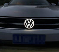 LED динамическая Эмблема радиаторной решетки Volkswagen Tiguan 2016 - 2023 2K5853600 LED цвет черный глянец