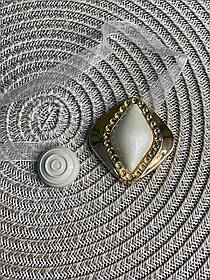 Магніт ромб