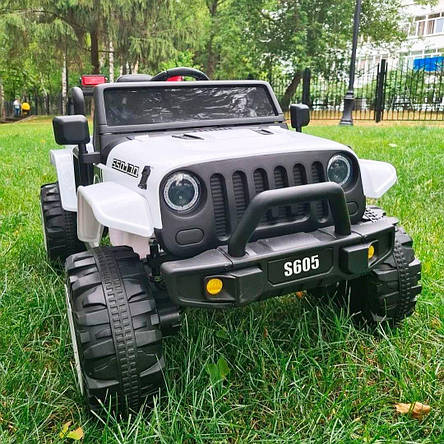 Дитячий електромобіль джип Jeep Wrangler M 4282EBLR-1 (MP3, USB, мотори 2x25W, акум.12V10AH), фото 1