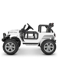 Дитячий електромобіль джип Jeep Wrangler M 4282EBLR-1 (MP3, USB, мотори 2x25W, акум.12V10AH), фото 4