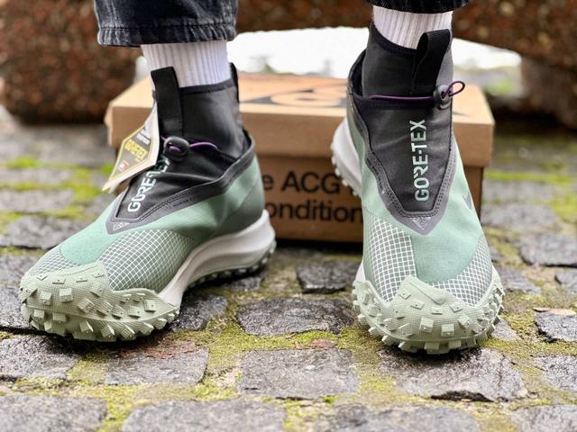 Обувь Nike 