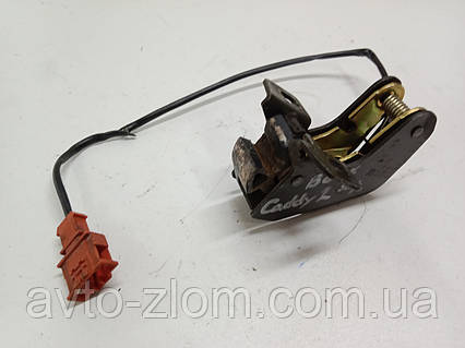 Замок задней левой роспашной двери Volkswagen Caddy 2. Кадди. 1995