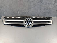 VW GOLF+ 2005-2014 Ришотка радиатора 5M0853655A