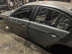Б/В задні праві/ліві двері для BMW E90 А52 41007203647 41007203648