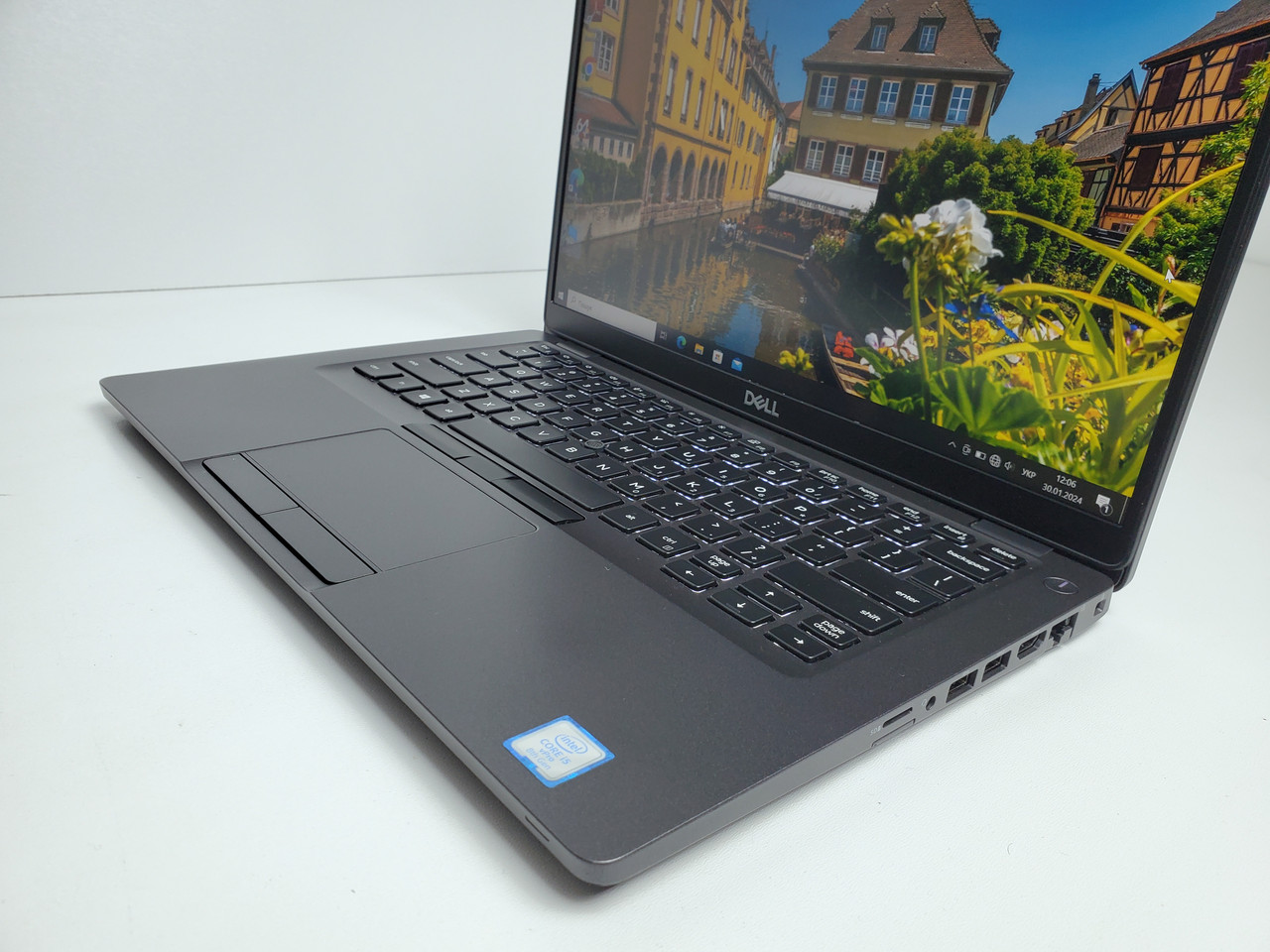 Бізнес Ноутбук Dell Latitude 5400 14.1 IPS FHD Core i5-8365u