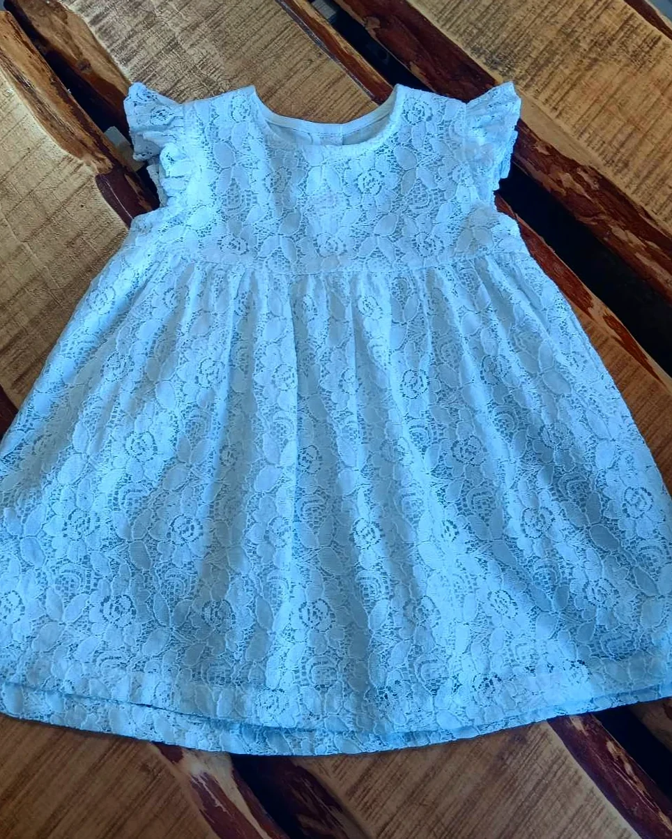 Дитяча сукня F&F  мереживне плаття  на 6-9 місяців Біле
