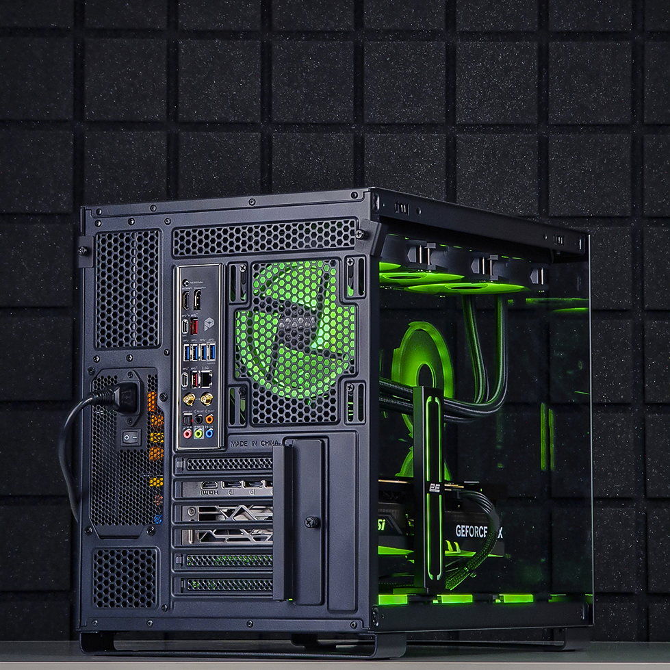 【しきPC】Ryzen7 9800x3D RTX5080 Игровой компьютер Ryzen 7 9800X3D / RTX 5080 16GB 