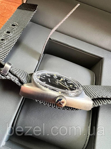 Hamilton khaki pilot pioneer online