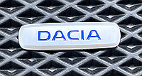 Логотип шильдик авто Dacia Дача