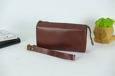 Шкіряний гаманець клатч Тревел з ремінцем, натуральна шкіра італійський Краст, колір Вишня