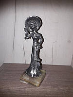 Олов"яна статуетка "Дівчина з парасолькою", Італія, оригінал, ручна робота