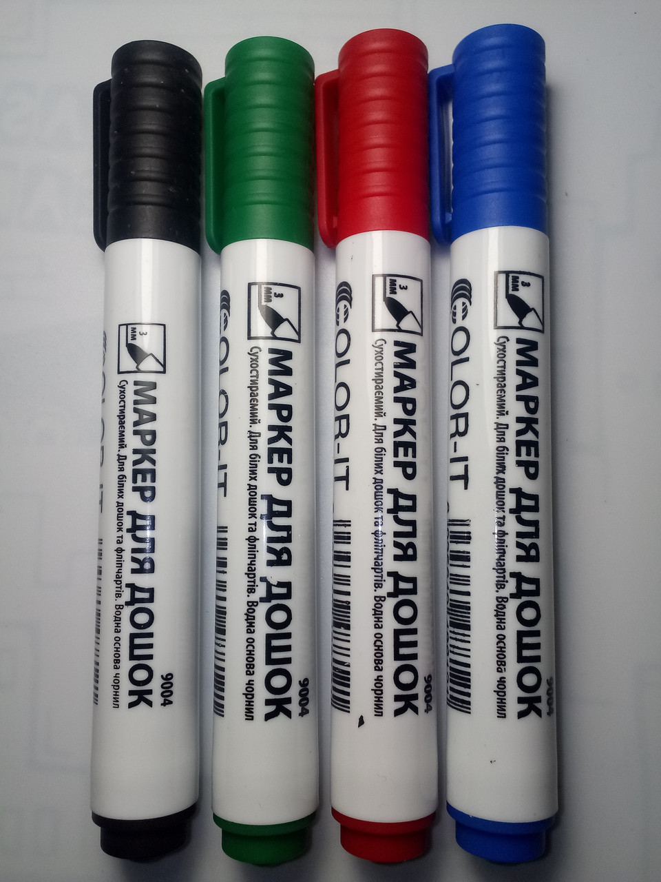 Набір маркерів (4 кольори) для мольбертів і білих дощок.