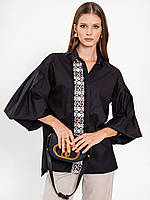 Чорна жіноча блуза в українському стилі