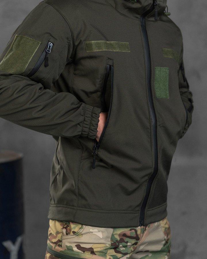 Демисезонная куртка Soft Shell хаки, тактическая утепленная куртка с капюшоном и липучками под шевроны - фото 5 - id-p2092572176