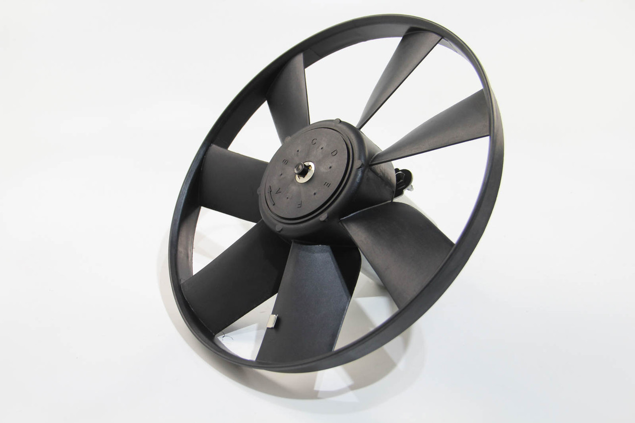 Вентилятор радіатора Golf III/IV/Passat B4 (250/150W/305mm/-AC), JP Group (1199100800), фото 1