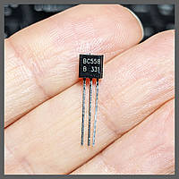 Транзистор BC558B TO-92