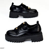 Чорні шкіряні черевики на шнурівці натуральна шкіра на тракторній підошві взуття жіноче