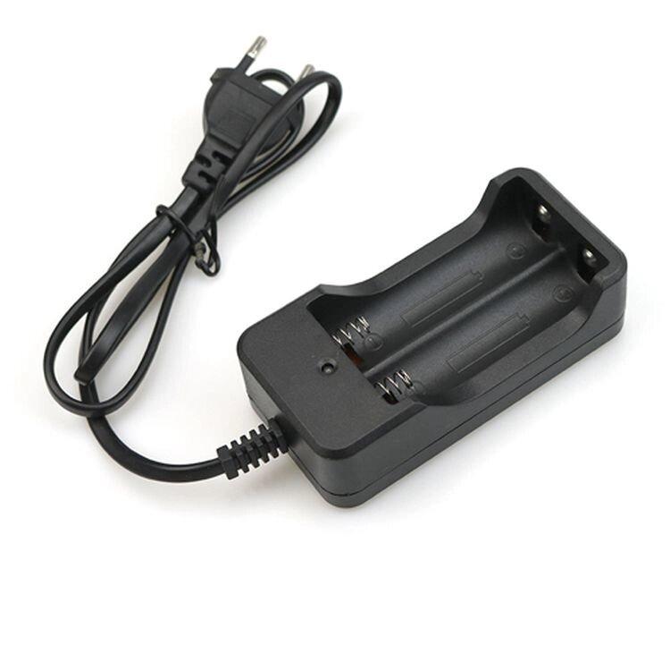 Зарядний пристрій для акумуляторів 18650 від мережі 220 В, фото 1