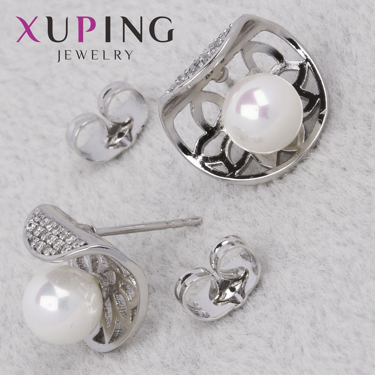 Серьги пуссеты гвоздики серебристого цвета фирма Xuping Jewelry с узорами и жемчужинами размер 12х14 мм