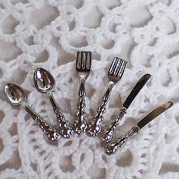 Ляльковий набір столових предметів, ложки, виделки, ножі 6 шт. колір срібло