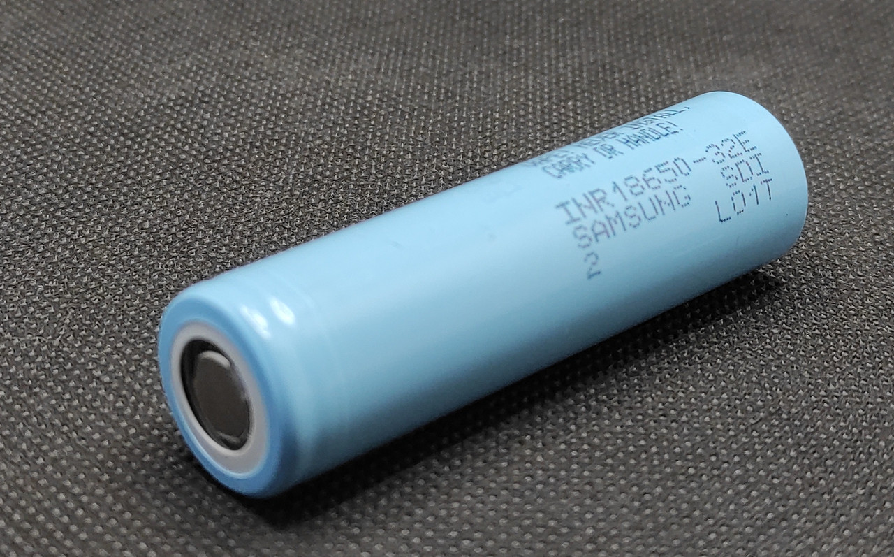 Акумулятор високострумовий Samsung INR18650-32E 3,6V 3200mAh ( 10A ) 1шт.