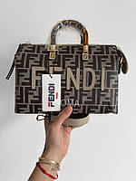 Женская сумочка фенди бежевая Fendi стильная практичная сумка через плечо