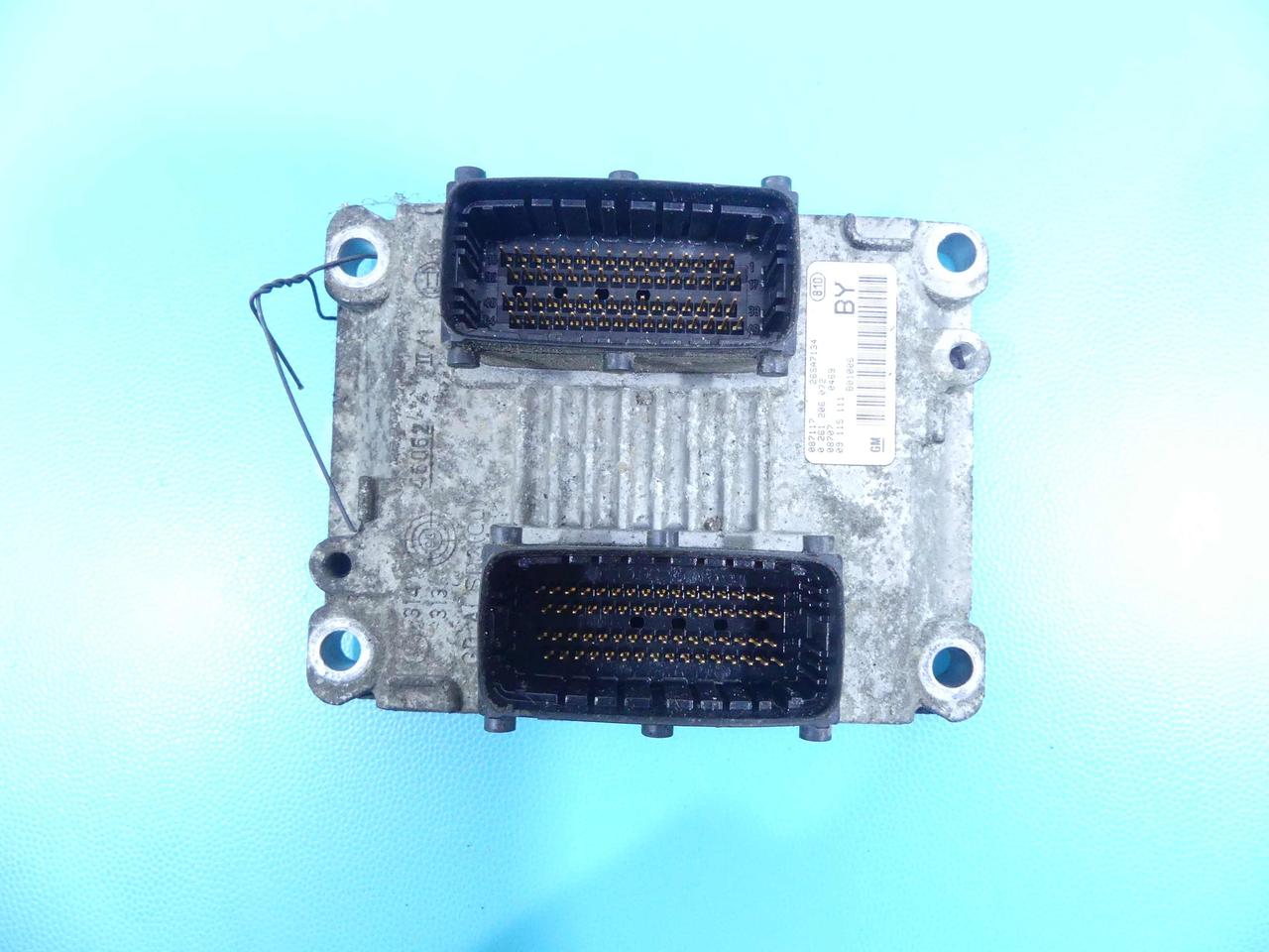 ЕБУ ECU Блок керування двигуном Opel Corsa C 1.0 0261206072, 09115111