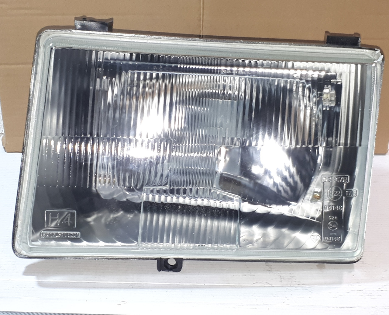 Фара основна ліва 291.3711 Москвич 2141 ГАЗ Волга Газель 31029 AutoLight