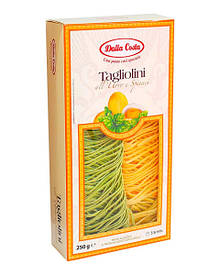 Макарони з яйцем та шпинатом DALLA COSTA Tagliolini 250 г.
