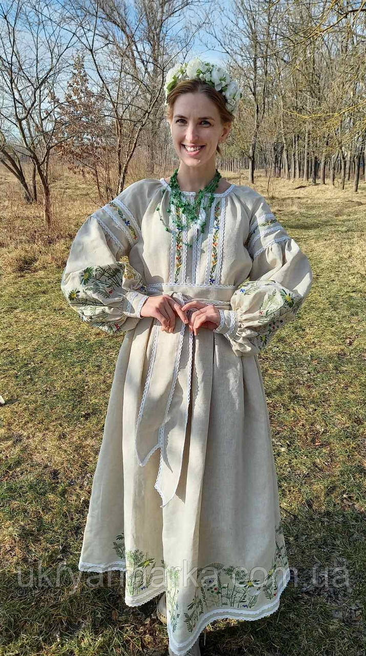 лляна довга вишита сукня 