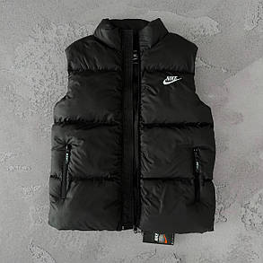 Чорна чоловіча жилетка осіння Nike тепла Безрукавка Найк непродувна плащівка осінь весна, що не продувається, фото 1