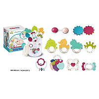 Набір брязкалець SL 84826 10 брязкалець, прорізувачі, бокс для зберігання, в коробці