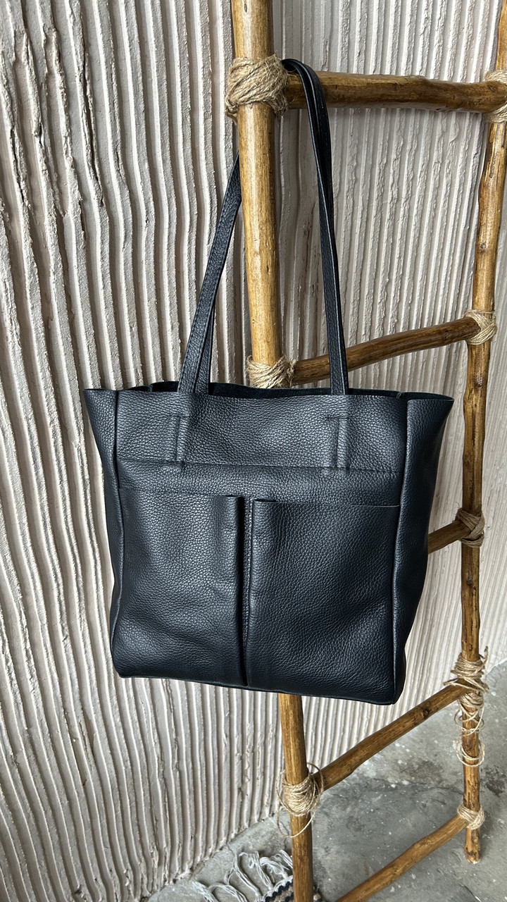 Жіноча шкіряна сумка шопер чорна Сумка з натуральної шкіри з кишенями