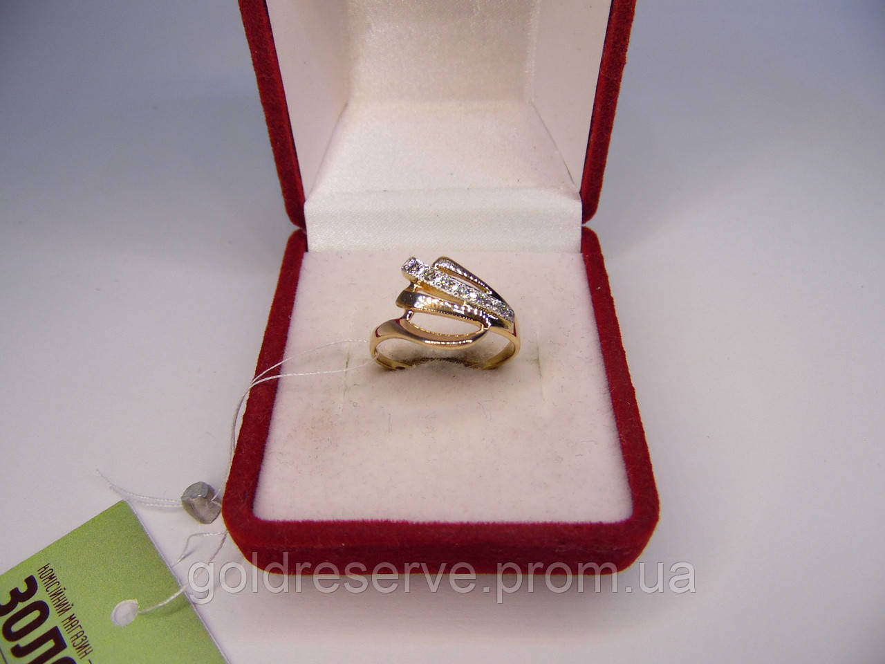 Золоте жіноче кільце з діамантом. Розмір 17,5, фото 1