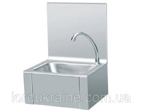 Рукомийник з педальним керуванням BERG HWR43