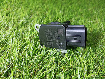 ДМРВ витратомір повітря датчик Тойота Лексус 2.4 та 2.7 та 3.0 та 3.5 та 22204-31020