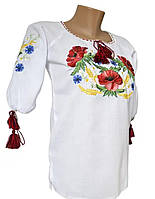 . Жіноча вишита сорочка з домотканого полотна.