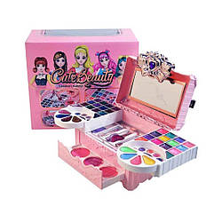 1688-8819 Косметика у валізі, помада, тіні, блиск, пензлі, щіточки, у коробці