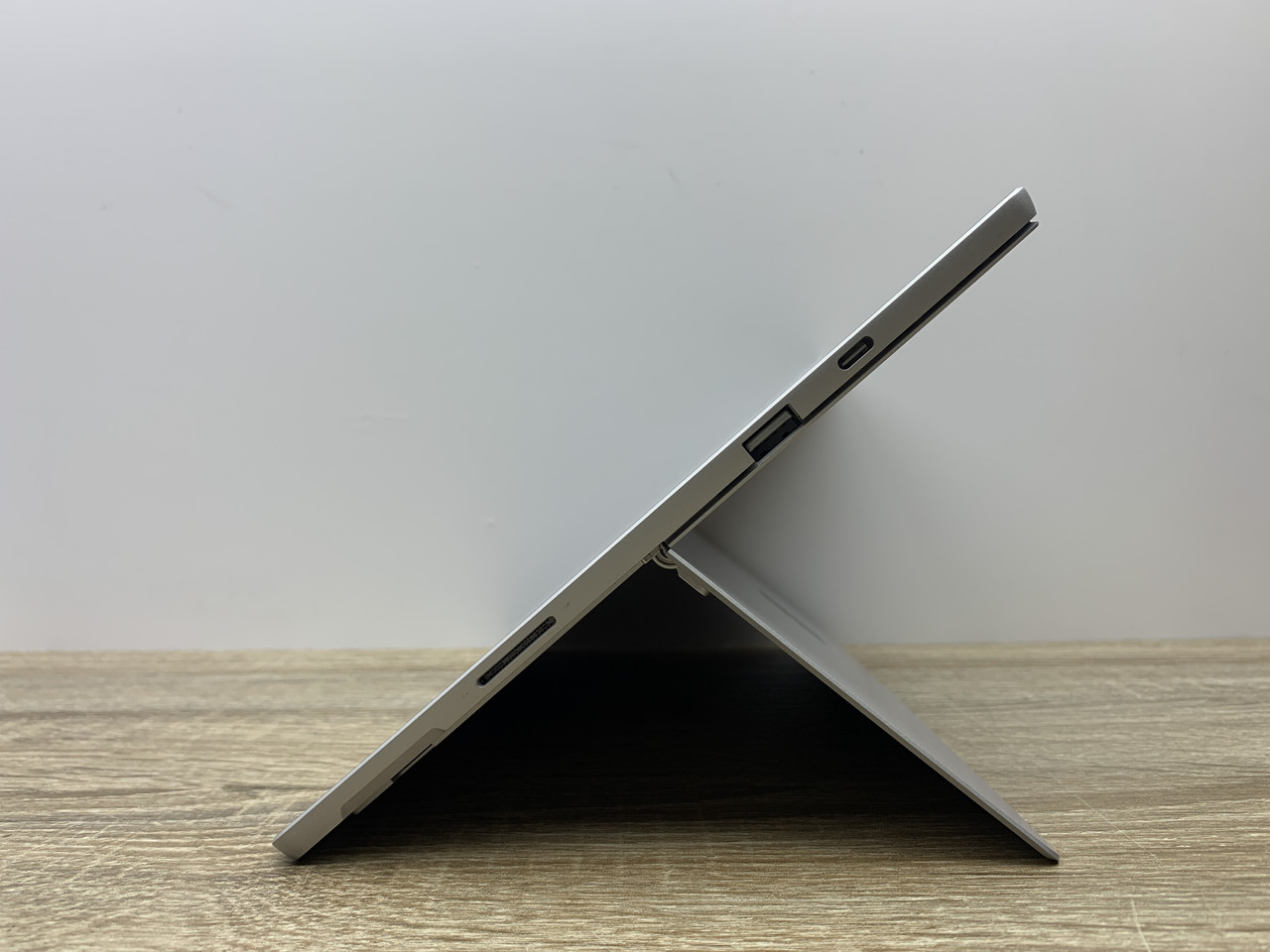 Планшет Microsoft Surface Pro 7 12.3 2К IPS 2736x1824 TOUCH/i7-1065G7/16GB/SSD 240GB Б/У A++ - фото 8 - id-p2093656512