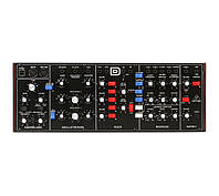 Аналоговий синтезатор Behringer Model D