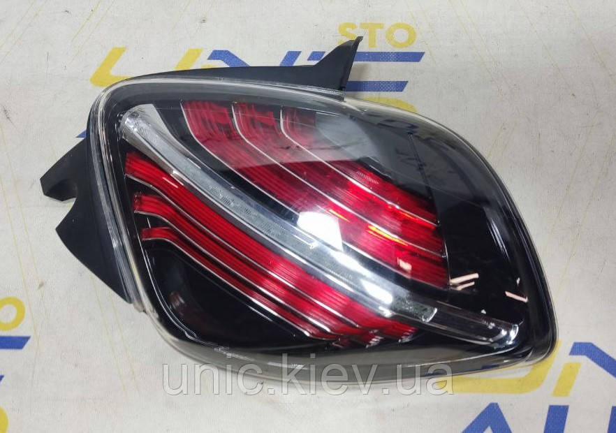 Ліхтар задній правий Renault ZOE 2 б/в