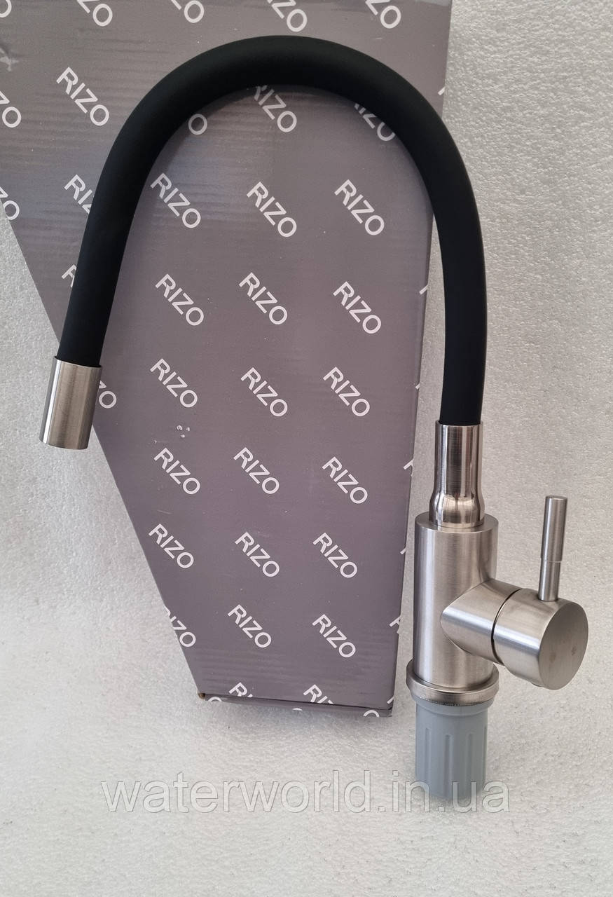 Змішувач для кухні з гнучким гусаком чорного кольору RIZO RS42В із нержавіючої сталі з кріпленням на гайці, фото 1