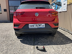 Фаркоп Volkswagen T-Roc 2017- (Фольксваген T-roc ) Westfalia на ключах